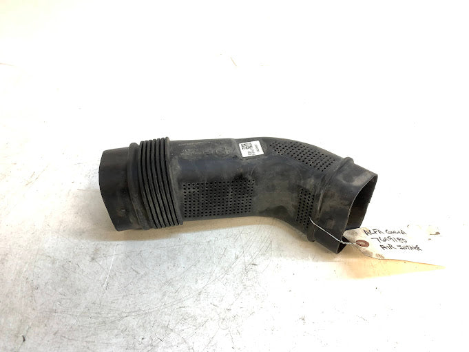 2019 Alfa Romeo 952 Giulia Ti 2.0L Air Intake Duct 50549791