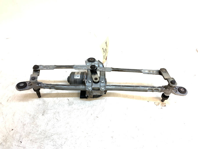 2019 Alfa Romeo 952 Giulia Ti Windshield Wiper Linkage & Motor 3397022134