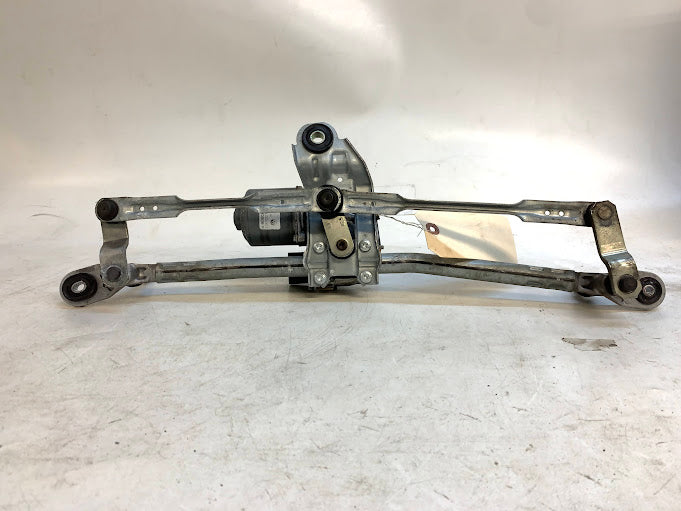 2019 Alfa Romeo 952 Giulia Ti Windshield Wiper Linkage & Motor 3397022134