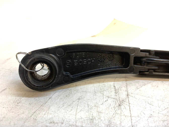 2019 Alfa Romeo 952 Giulia Ti Left/Driver Side Wiper Arm 50532573