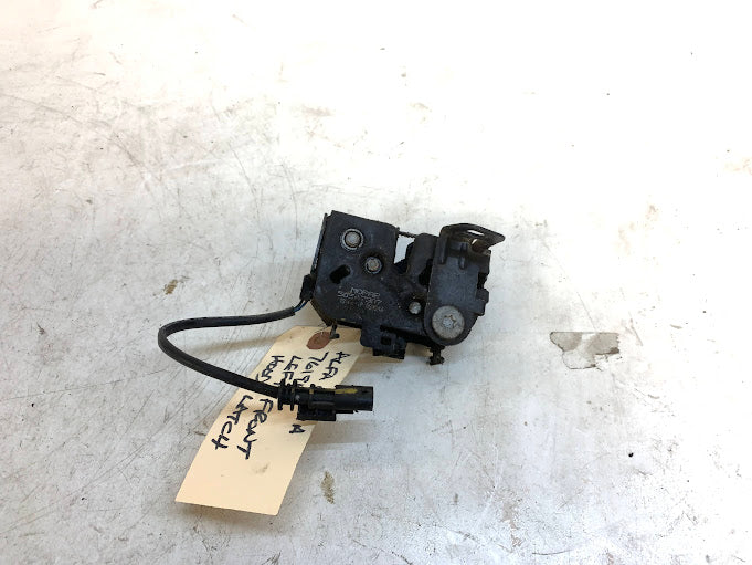 2019 Alfa Romeo 952 Giulia Ti Left/Driver Side Hood Latch 50547307