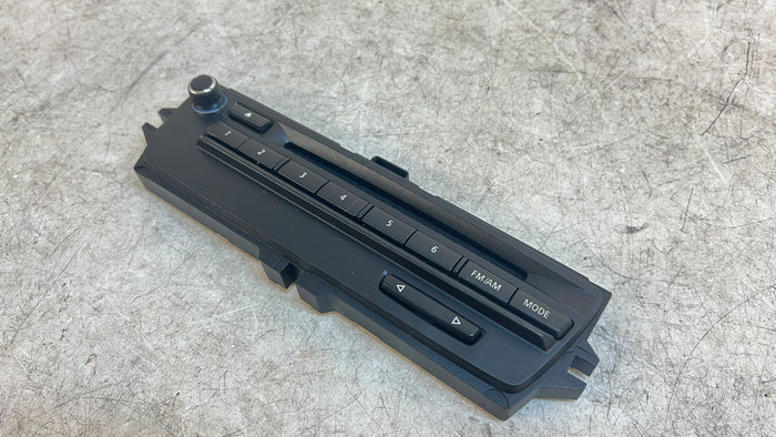 BMW E82/E88 1 Series Radio Button Panel 65129270248