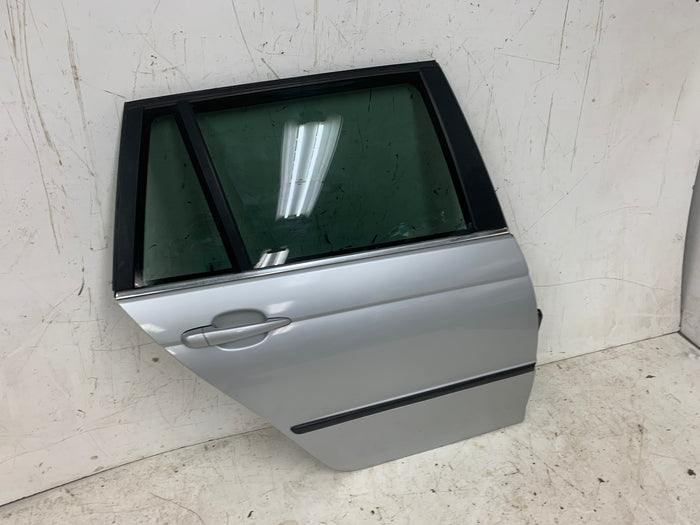 BMW E46 325i 325xi 323i Wagon/Touring Right/Passenger Side Rear Door Titan Silver (354)