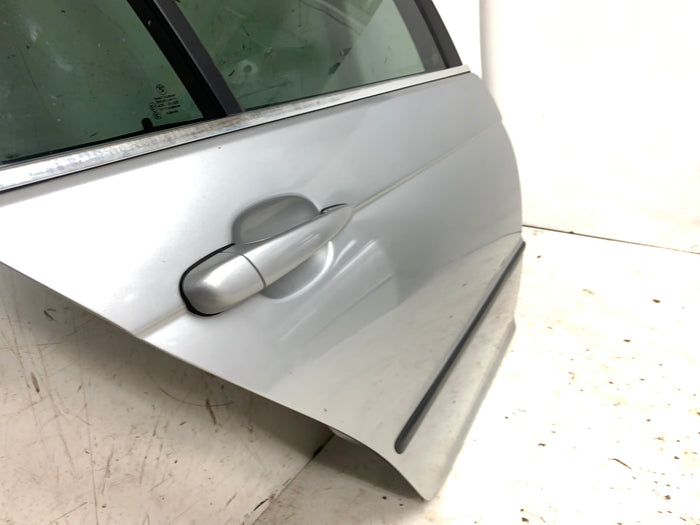 BMW E46 325i 325xi 323i Wagon/Touring Right/Passenger Side Rear Door Titan Silver (354)