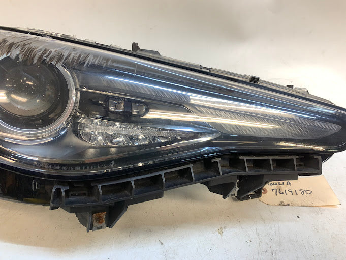 2019 Alfa Romeo 952 Giulia Ti Right/Passenger Side Xenon Headlight 50557098 *DAMAGED*