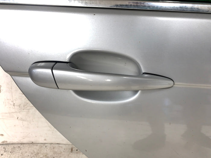 BMW E46 325i 325xi 323i Wagon/Touring Right/Passenger Side Rear Door Titan Silver (354)