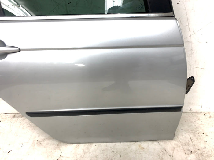 BMW E46 325i 325xi 323i Wagon/Touring Right/Passenger Side Rear Door Titan Silver (354)