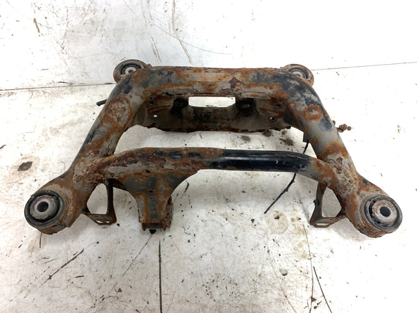 BMW E46 330ci 328ci 325ci 323ci Rear Subframe Axle Carrier Support Crossmember Frame 33316770865