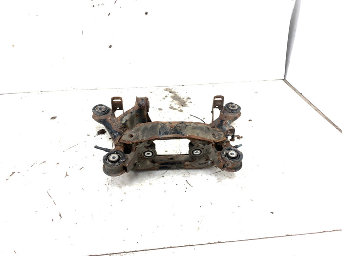 BMW E46 330ci 328ci 325ci 323ci Rear Subframe Axle Carrier Support Crossmember Frame 33316770865