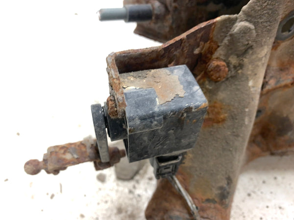 BMW E46 330ci 328ci 325ci 323ci Rear Subframe Axle Carrier Support Crossmember Frame 33316770865