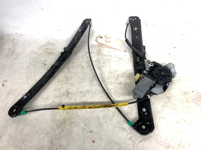 BMW E46 325i 330i 328i 323i 320i Wagon/Sedan Right/Passenger Side Front Window Regulator/Motor 8362064