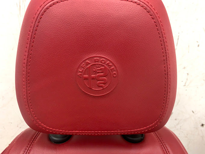 2019 Alfa Romeo 952 Giulia Ti Red Leather Front Seats *DAMAGED*