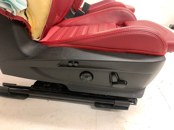 2019 Alfa Romeo 952 Giulia Ti Red Leather Front Seats *DAMAGED*