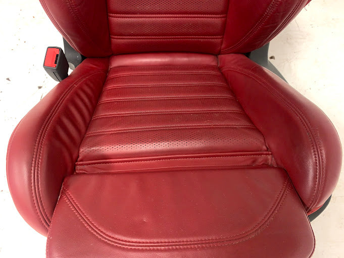 2019 Alfa Romeo 952 Giulia Ti Red Leather Front Seats *DAMAGED*