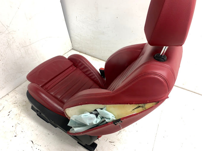 2019 Alfa Romeo 952 Giulia Ti Red Leather Front Seats *DAMAGED*