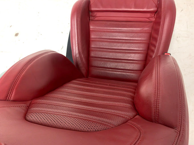 2019 Alfa Romeo 952 Giulia Ti Red Leather Front Seats *DAMAGED*