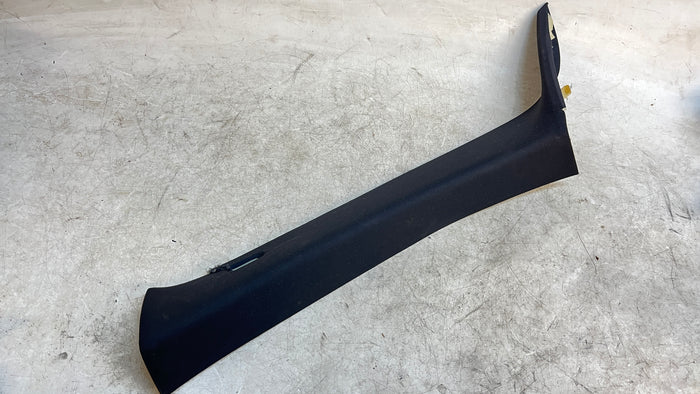 BMW E82 1 Series Left A Pillar Trim Black 51438036137 *DAMAGED*