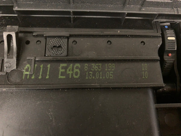 BMW E46 325i 330i 328i 323i 320i M3 Center Dashboard Air Vent 8363199