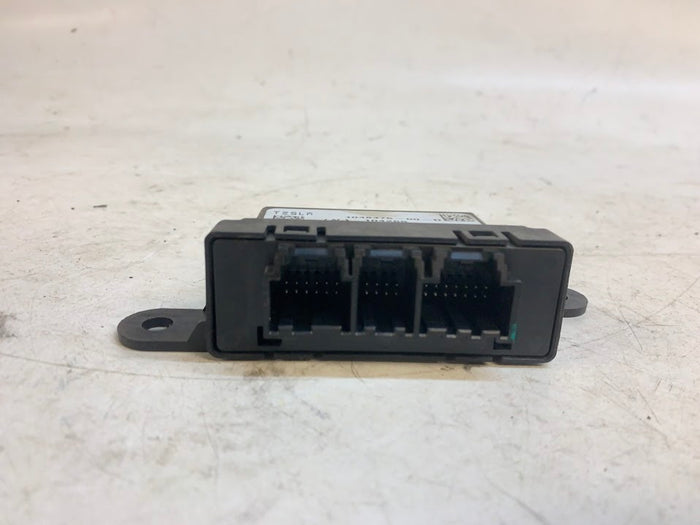 Tesla Model S Parking Assist Module 1048476-00-D