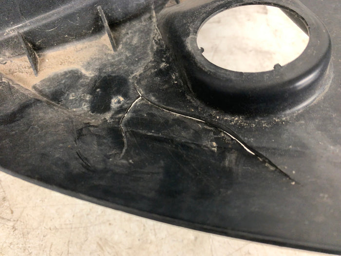 BMW E46 330i 328i 325i 323i Sedan/Wagon Front Right Wheel Well Inner Fender Liner *Damaged* 8193812