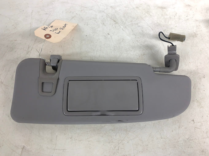 2019 Alfa Romeo 952 Giulia Ti Right/Passenger Side Sun Visor