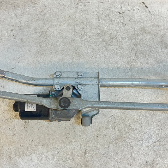 BMW E82/E88 1 Series Wiper Linkage & Motor 7193036