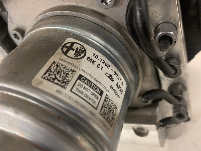 2019 Alfa Romeo 952 Giulia Ti ABS Pump 10.1202-0891.4/10.0964-2859.3