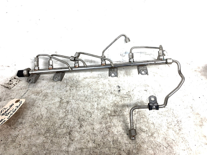 BMW E92 E90 E93 335i 335xi N54 Fuel Rail 7575480