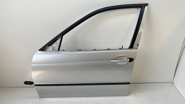 BMW E46 SEDAN/WAGON FRONT LEFT DOOR - TITANIUM SILVER