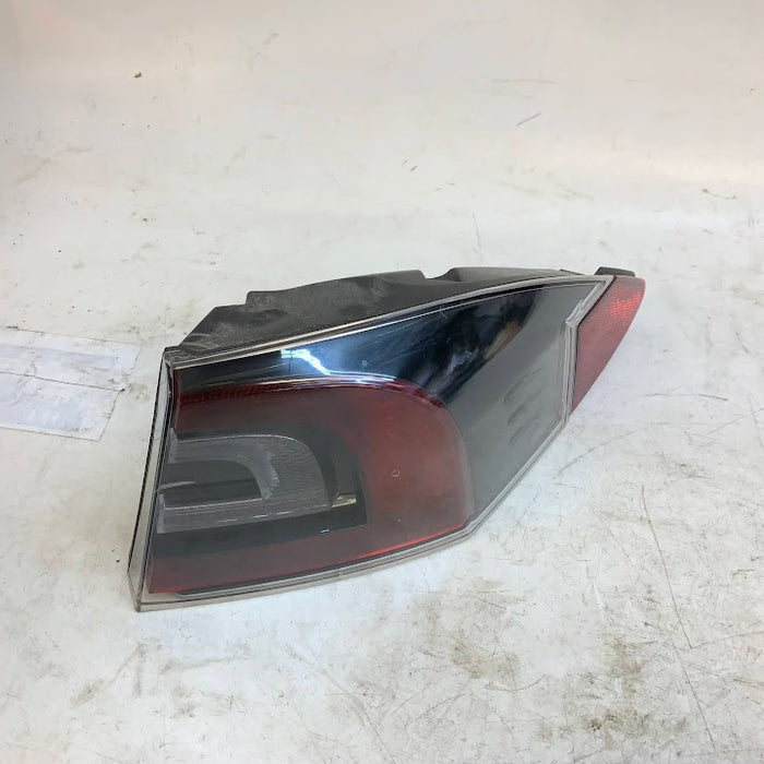 Tesla Model S Right/Passenger Side Outer Tail Light 6005919-00-E *DAMAGED*