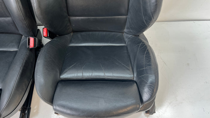 BMW E46 SEDAN/WAGON FRONT SPORT SEATS - BLACK LEATHER