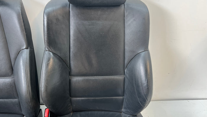 BMW E46 SEDAN/WAGON FRONT SPORT SEATS - BLACK LEATHER