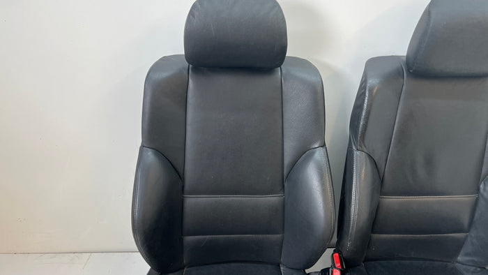 BMW E46 SEDAN/WAGON FRONT SPORT SEATS - BLACK LEATHER