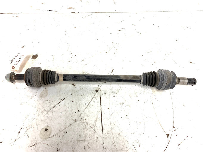 2019 Alfa Romeo 952 Giulia Ti Right/Passenger Side Rear Axle 10379419