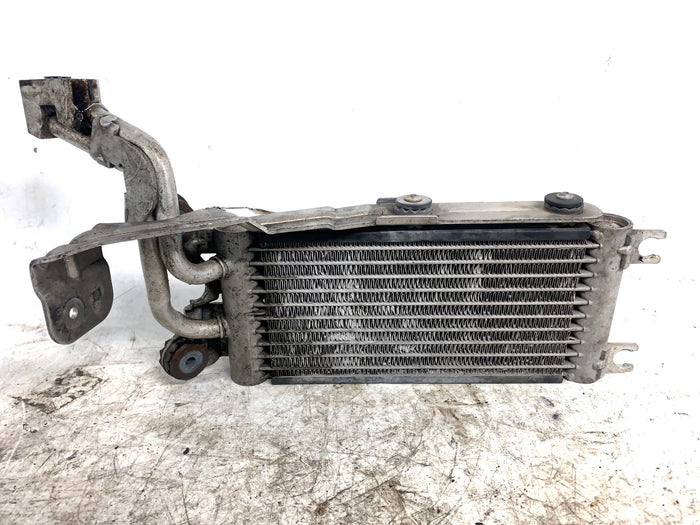 BMW E92 E90 E93 335i 335xi N54 N55 Engine Oil Cooler 7521376