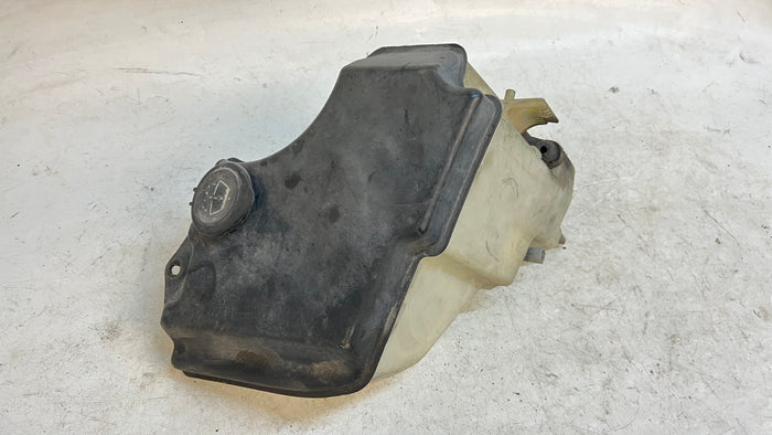 BMW E46 NON-M WASHER FLUID TANK 61677008057