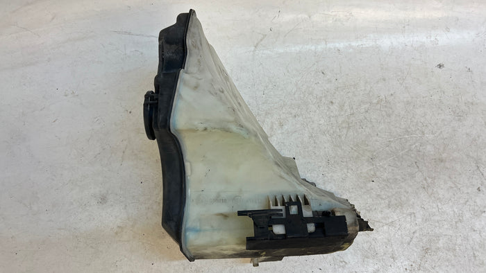 BMW E46 NON-M WASHER FLUID TANK 61677008057