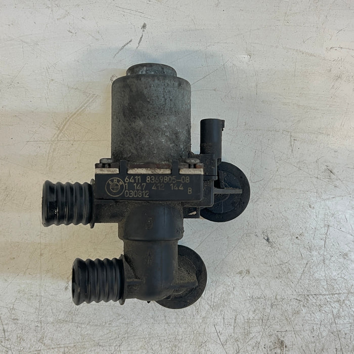 BMW E46 HEATER CONTROL VALVE 8369805