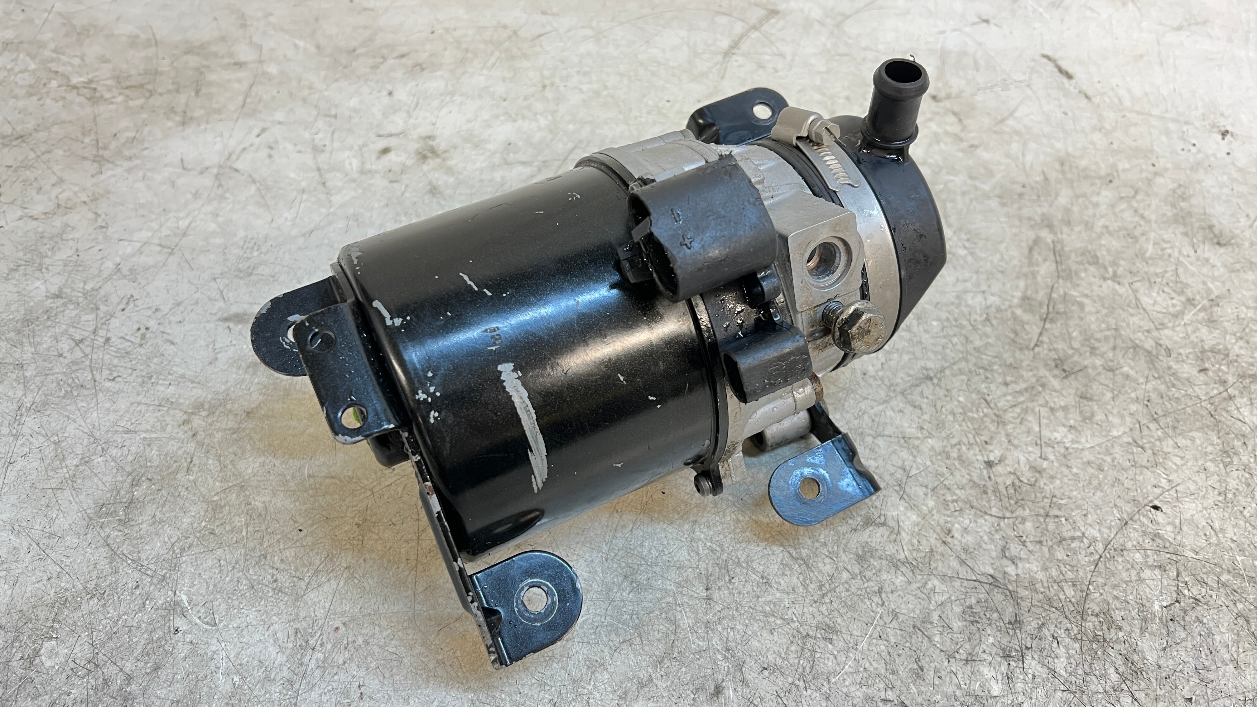 Mini cooper r53 on sale power steering pump