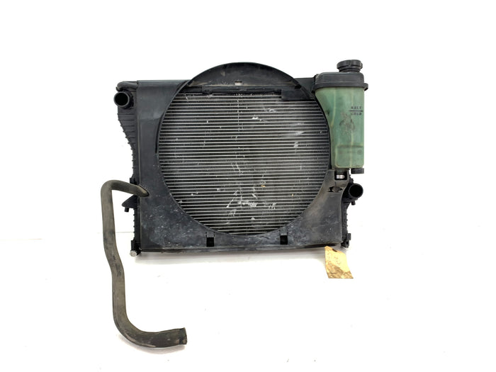 BMW Z3 M Roadster/M Coupe Radiator & Fan Shroud 1715319/1723520 *DAMAGED*