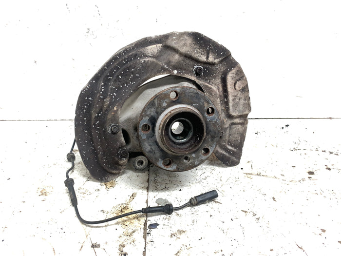 BMW F32 F33 F36 4 Series All-Wheel Drive/AWD Right Front Hub/Knuckle/Spindle 6859004