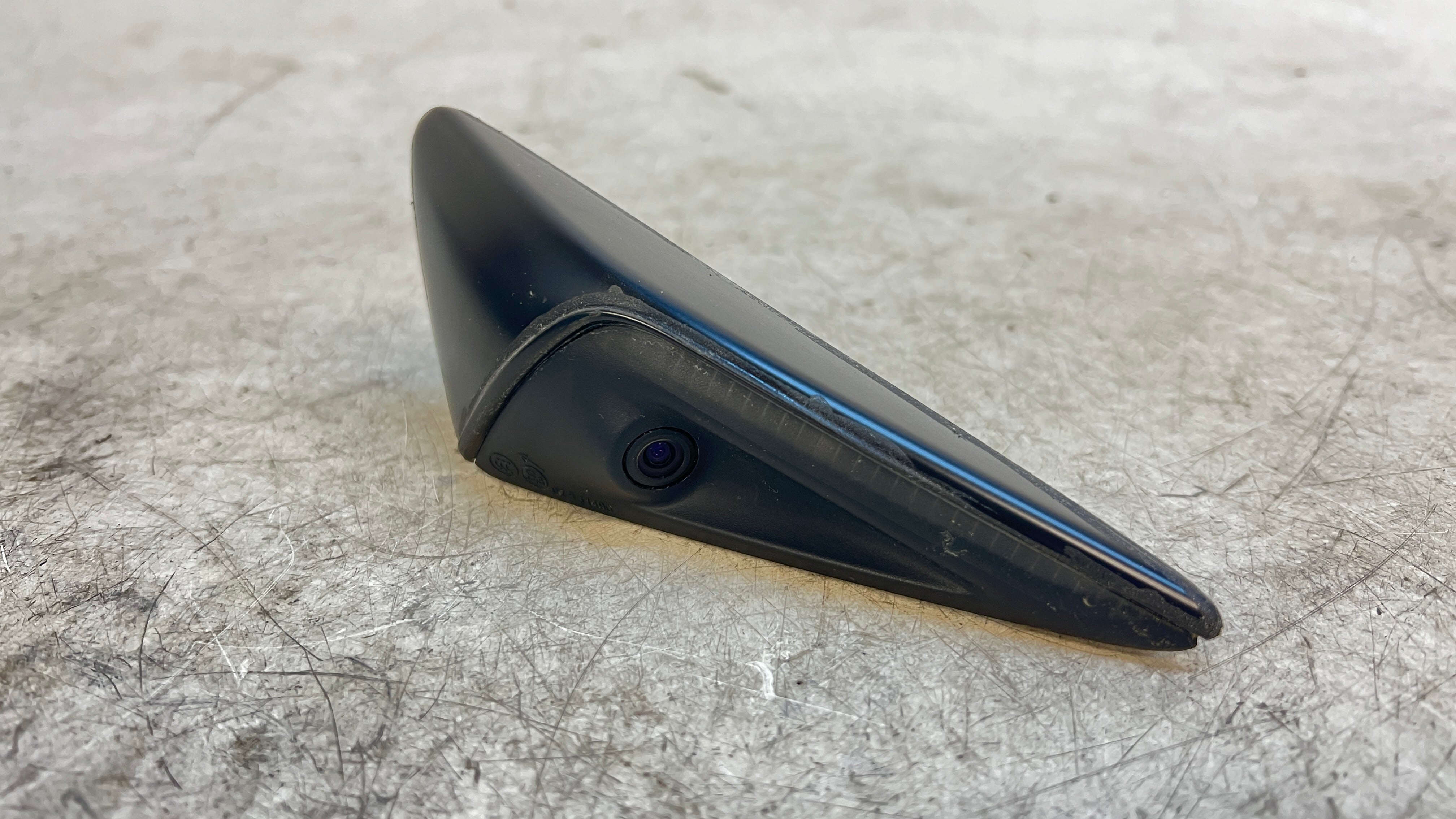 Tesla Model Y Left/Driver Side Fender Turn Signal Camera 149586420D