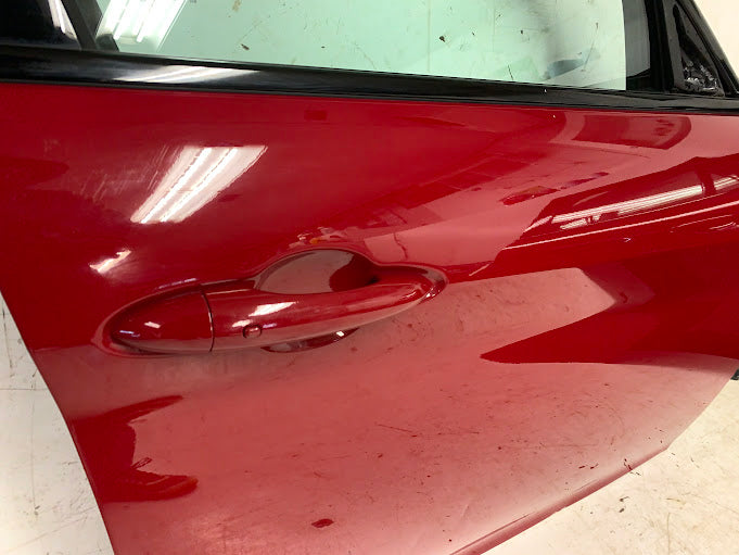 2019 Alfa Romeo 952 Giulia Ti Right/Passenger Side Front Door Alfa Rosso (414) *DAMAGED*