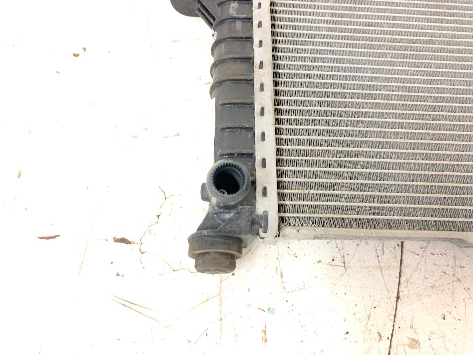 Tesla Model S Center Cooling Radiator 6007372-00-A – Proper Parts Co