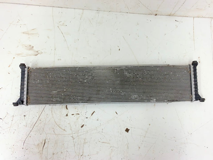 Tesla Model S Center Cooling Radiator 6007372-00-A