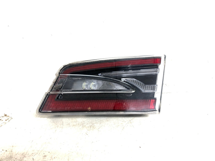 Tesla Model S Passenger/Right Side Inner Hatch Tail Light 6005924-00-D