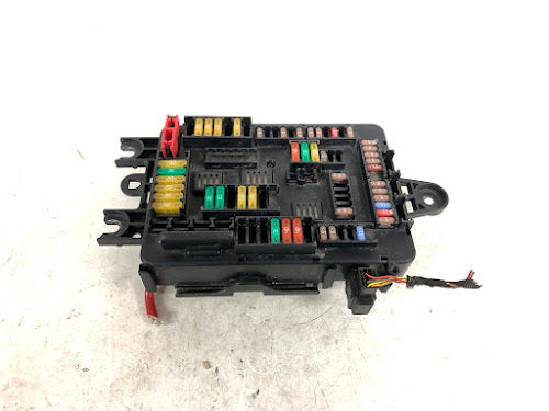 BMW F80 M3/F82 F83 M4 Power Distribution Module/Fuse Box 9389070