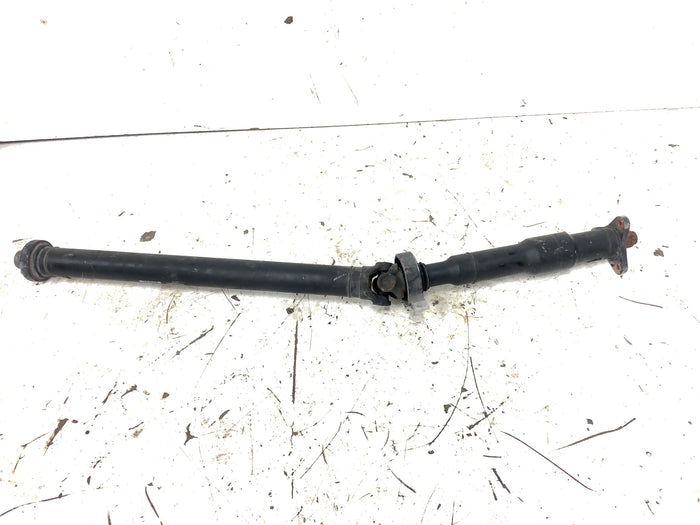 BMW F32 F30 435xi 335xi AWD Manual Transmission Rear Driveshaft 7600186