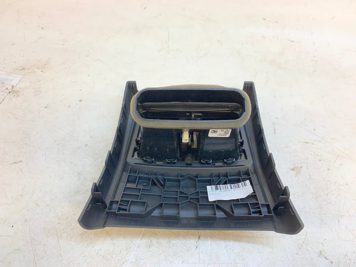 BMW F30 F31 F32 F33 F34 F36 3 & 4 Series Rear Center Console Vent/Trim 9218908