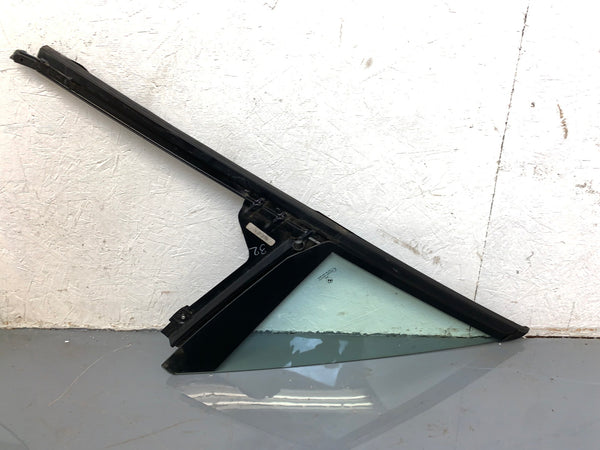 BMW Z3 M Roadster Right/Passenger Side Door Quarter Window Glass 51328410162